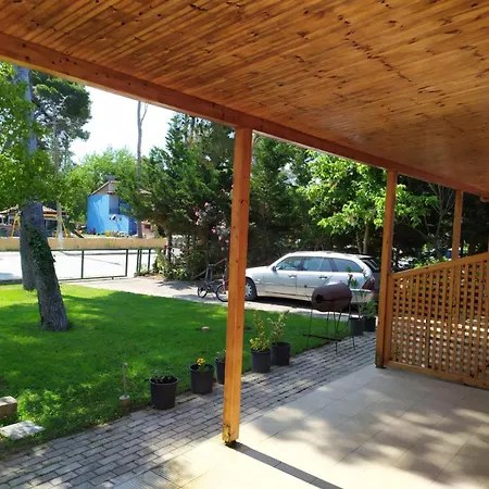 7 Villa *